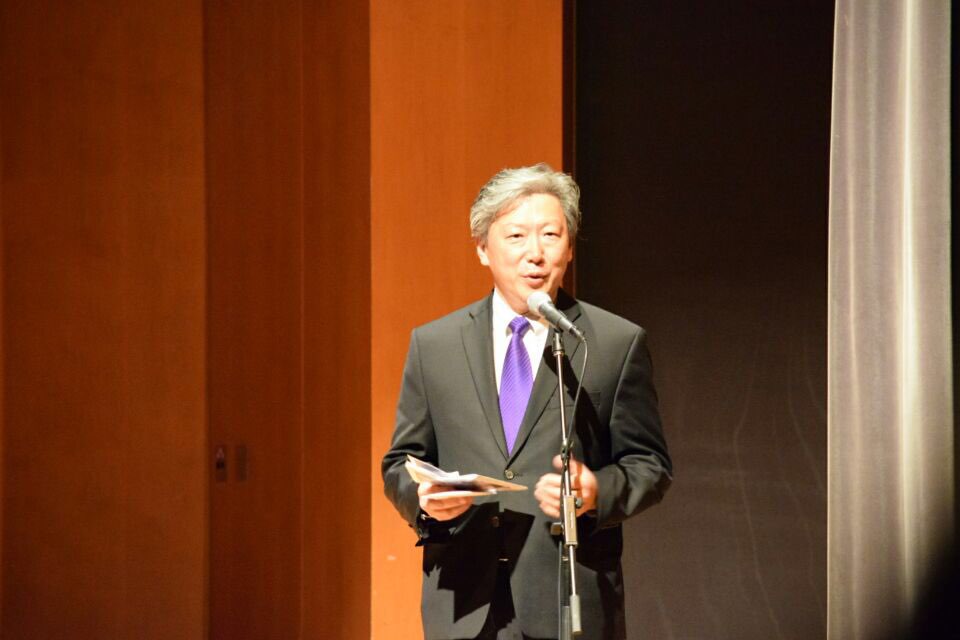 Michael Hwang speaking and teaching